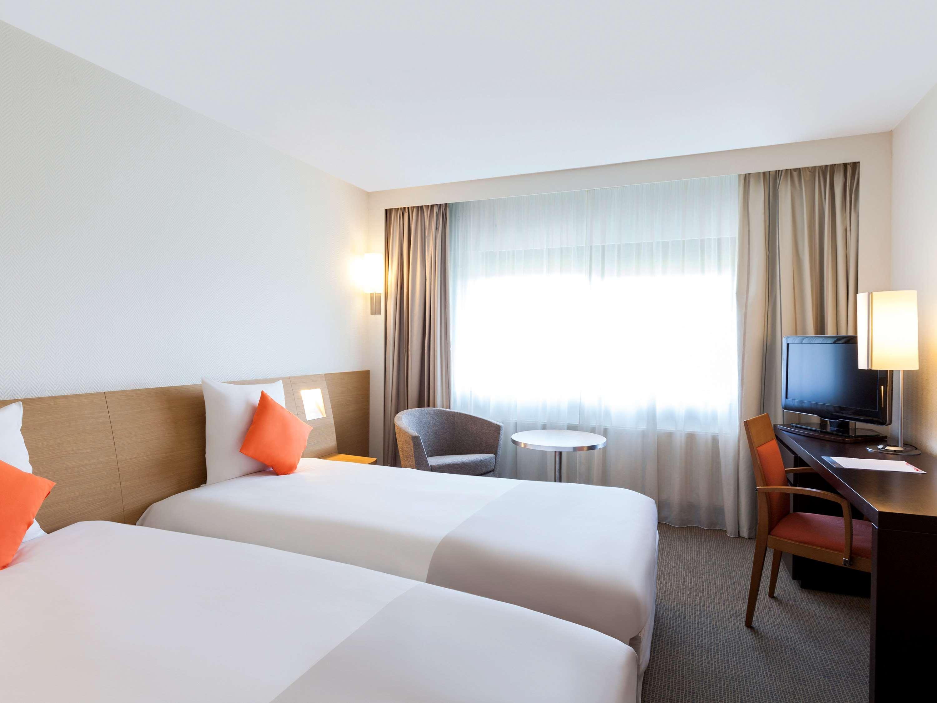 Novotel Nice Centre Vieux Nizza Esterno foto