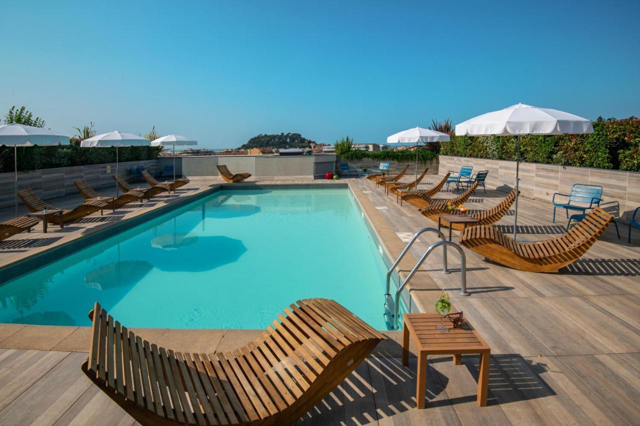 Novotel Nice Centre Vieux Nizza Esterno foto